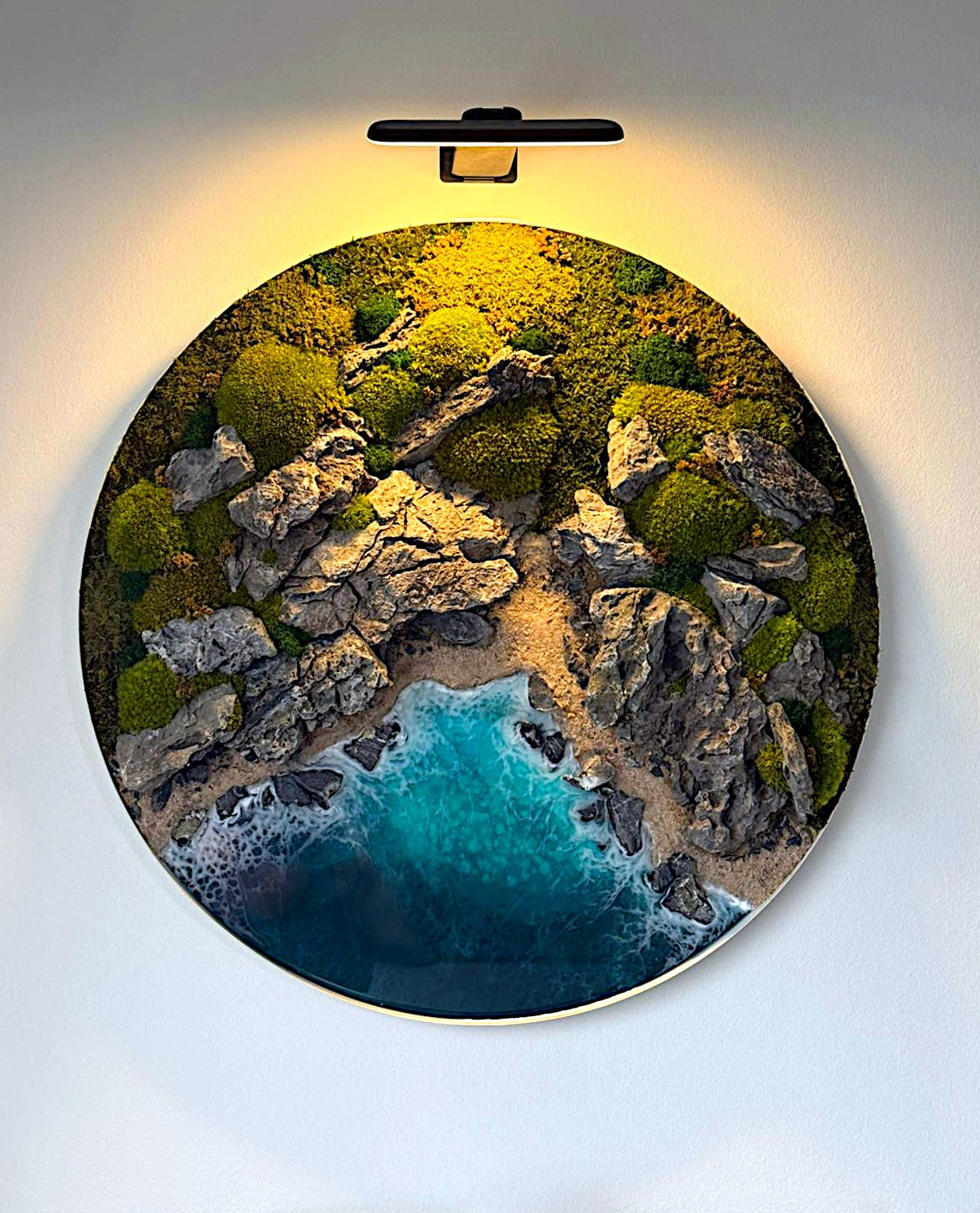 Custom-made moss picture aluminum frame 'Autumn Coast' - Autumnal coastal landscape with epoxy resin - Handmade wall art