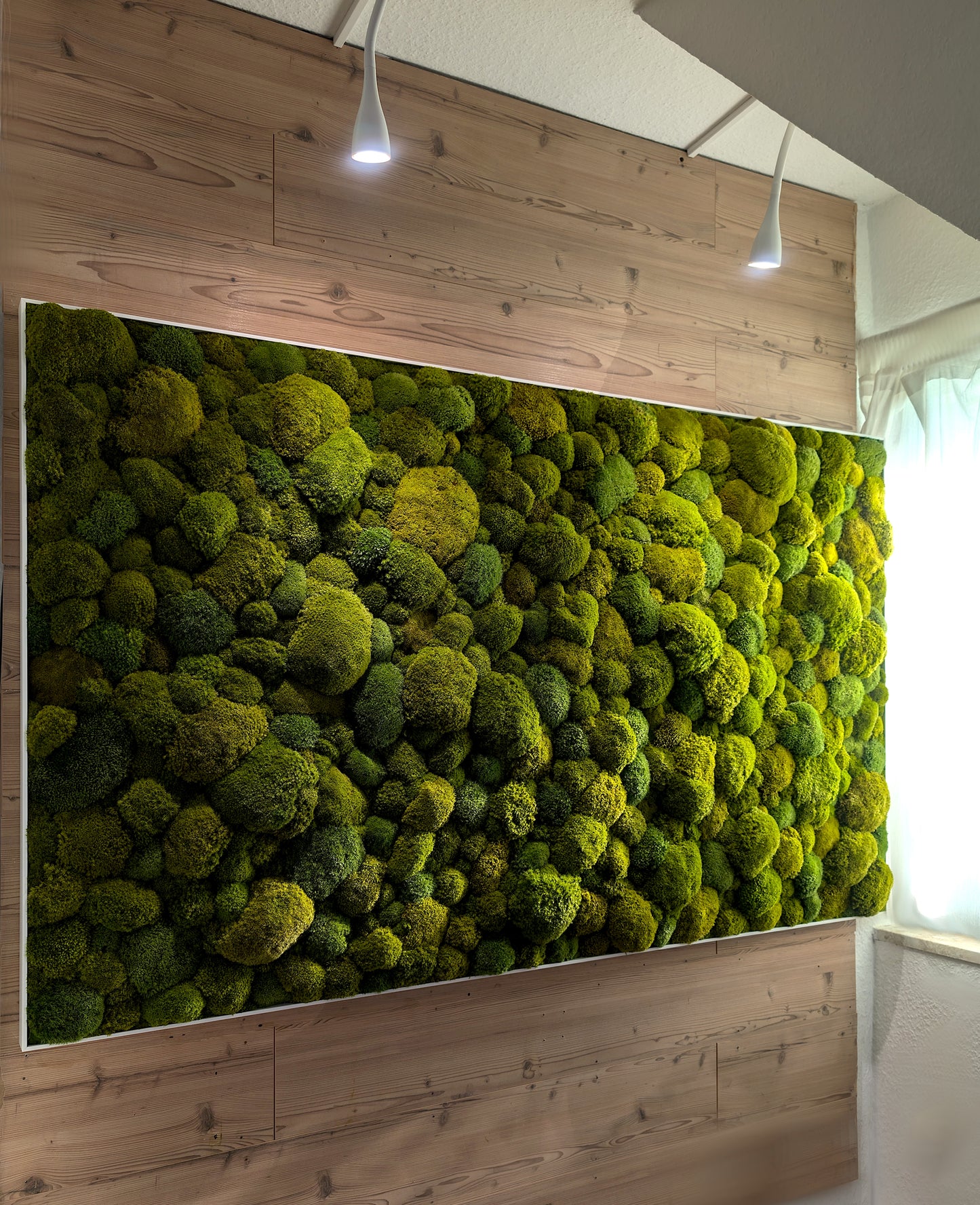 Maßgefertigtes großes Moosbild XXL 'Green Hills' für Wohnzimmer & Küche - Moosmix Pflanzenbild 120-200cm